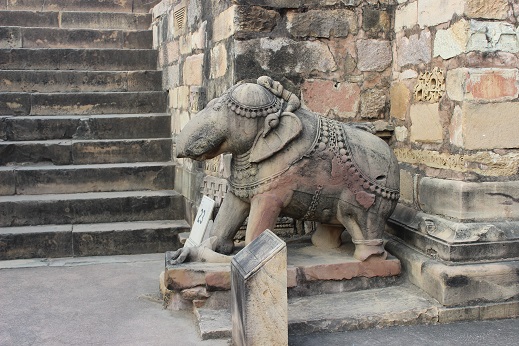 Visvanatha Temple01